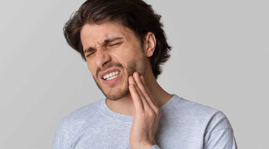 Toothache: Understanding the Causes, Symptoms, and Treatment Options